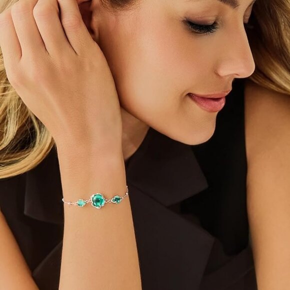 Neiman Marcus Cicy Bell Platinum Plated Moonstone Link Bracelet - Picture 1 of 4